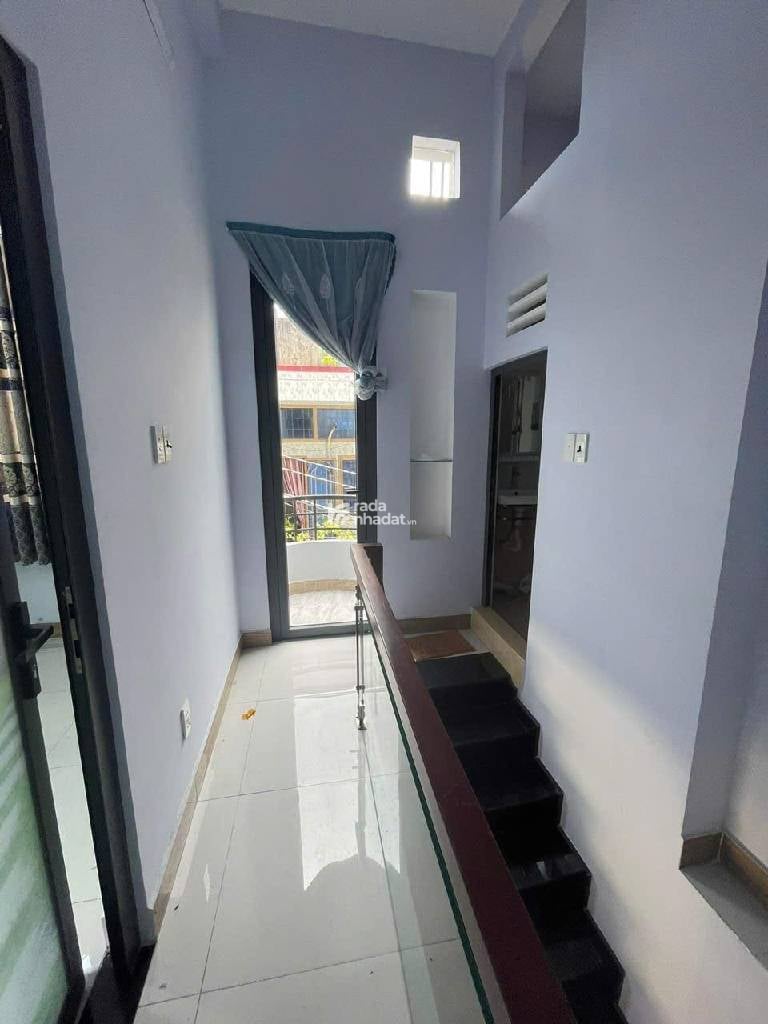 BÌNH TRỊ ĐÔNG B - NGAY TÊN LỬA – HẺM XE HƠI THÔNG - LÔ GÓC KINH DOANH -HOÀN CÔNG ĐỦ