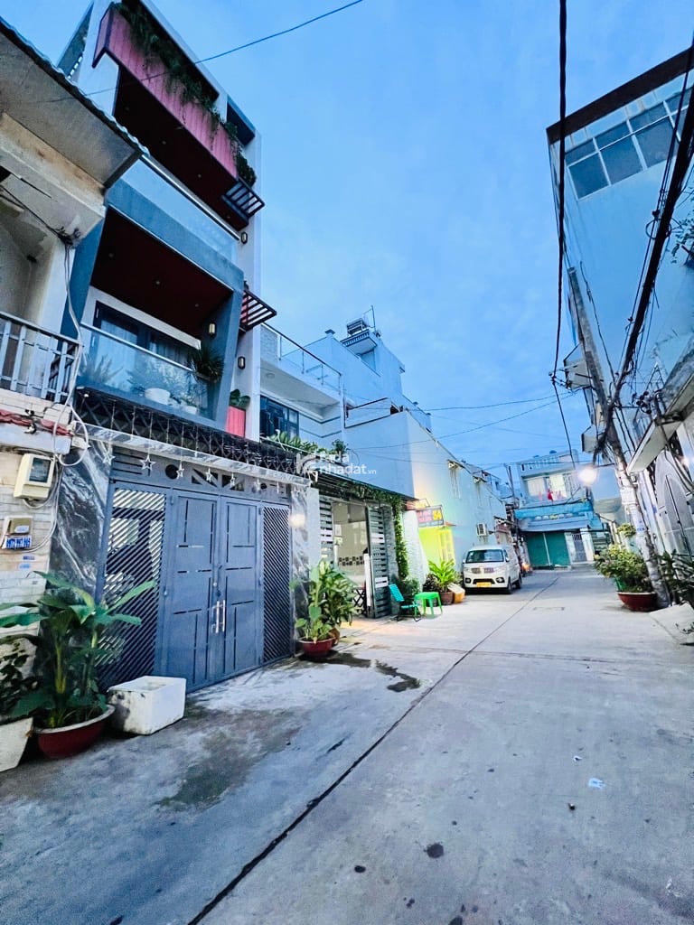 Bán nhà đường số 12 bình hưng hoà