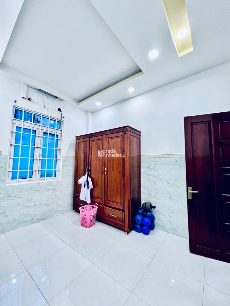 Bán nhà đường số 12 bình hưng hoà