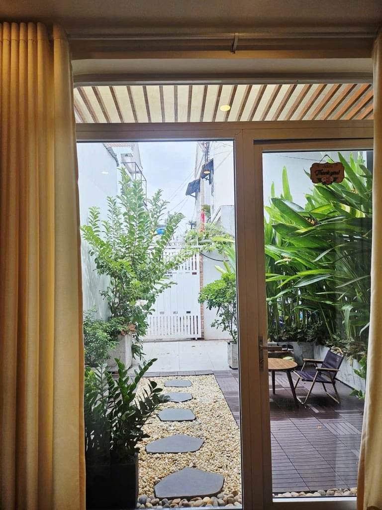 NGAY AEON TÂN PHÚ DT (12*17) ĐANG CHO THƯE 50TR