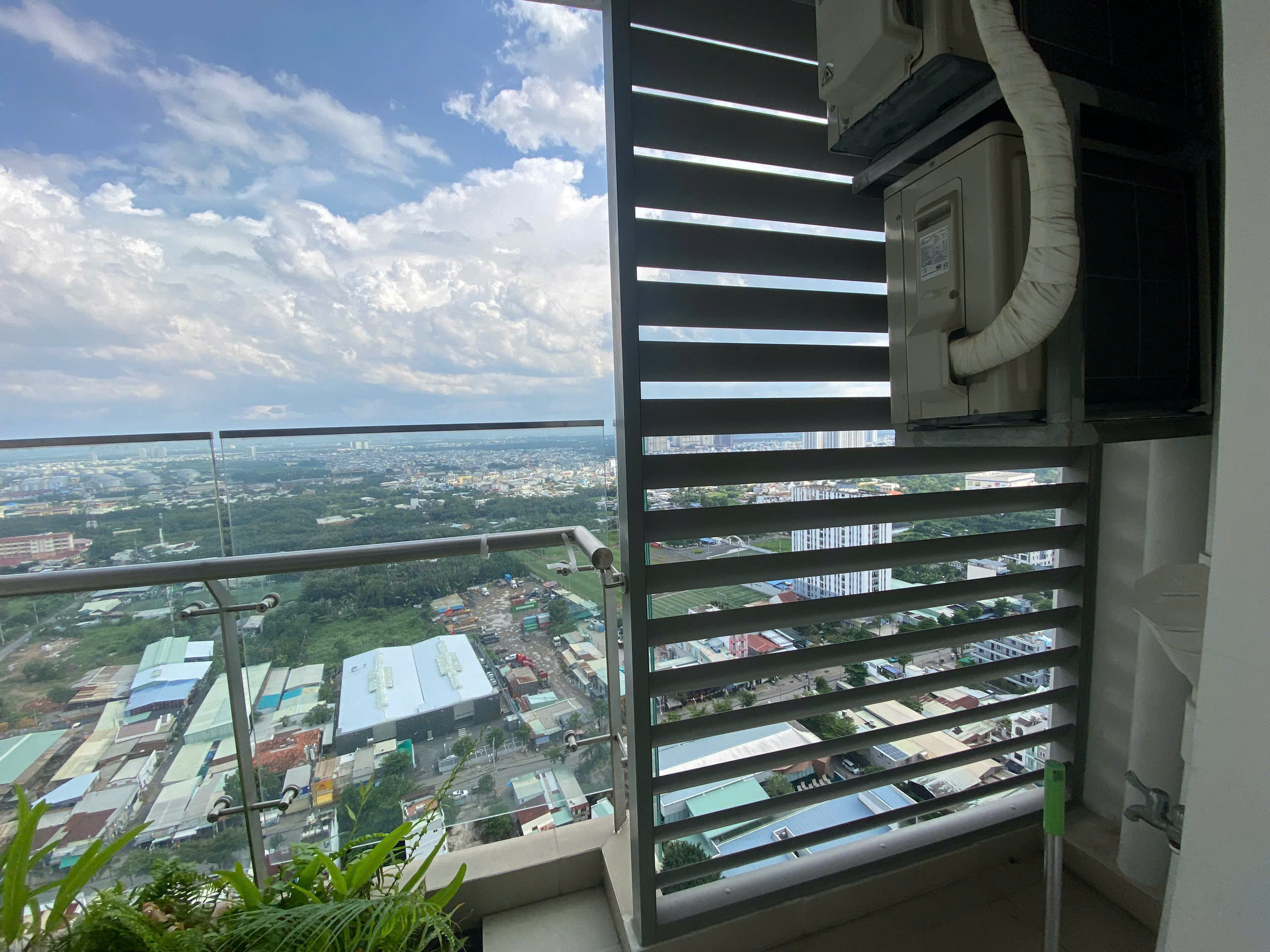 BÁN CĂN HỘ REIVER PANORAMA QUẬN 7