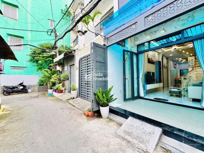 BÁN NHÀ HẺM ÊM, QUANG TRUNG, P.10, GÒ VẤP, GIÁ 3,1 TỶ, 1 TRỆT 2 LẦU, SỔ RIÊNG, ĐẦY ĐỦ TIỆN ÍCH