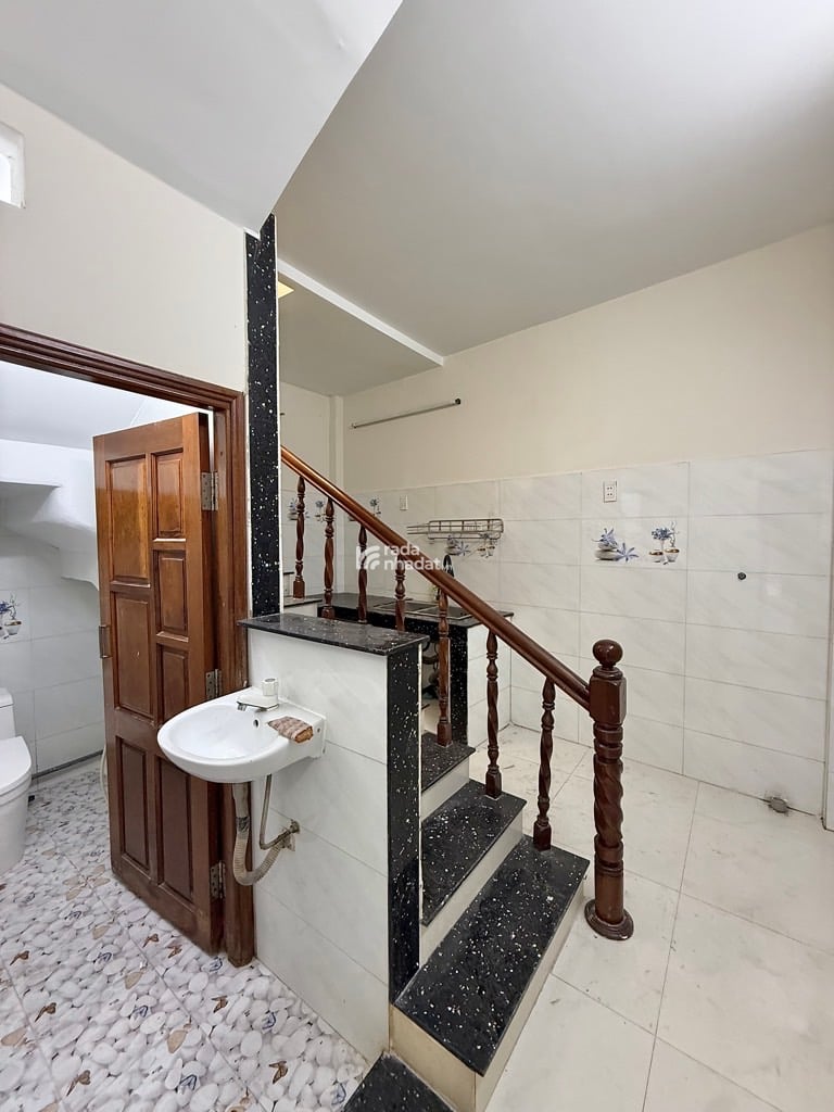 BÁN NHÀ KẾ LÊ VĂN QUỚI 48M2 4PN 4.55 TỶ BÌNH TÂN GIÁP TÂN PHÚ