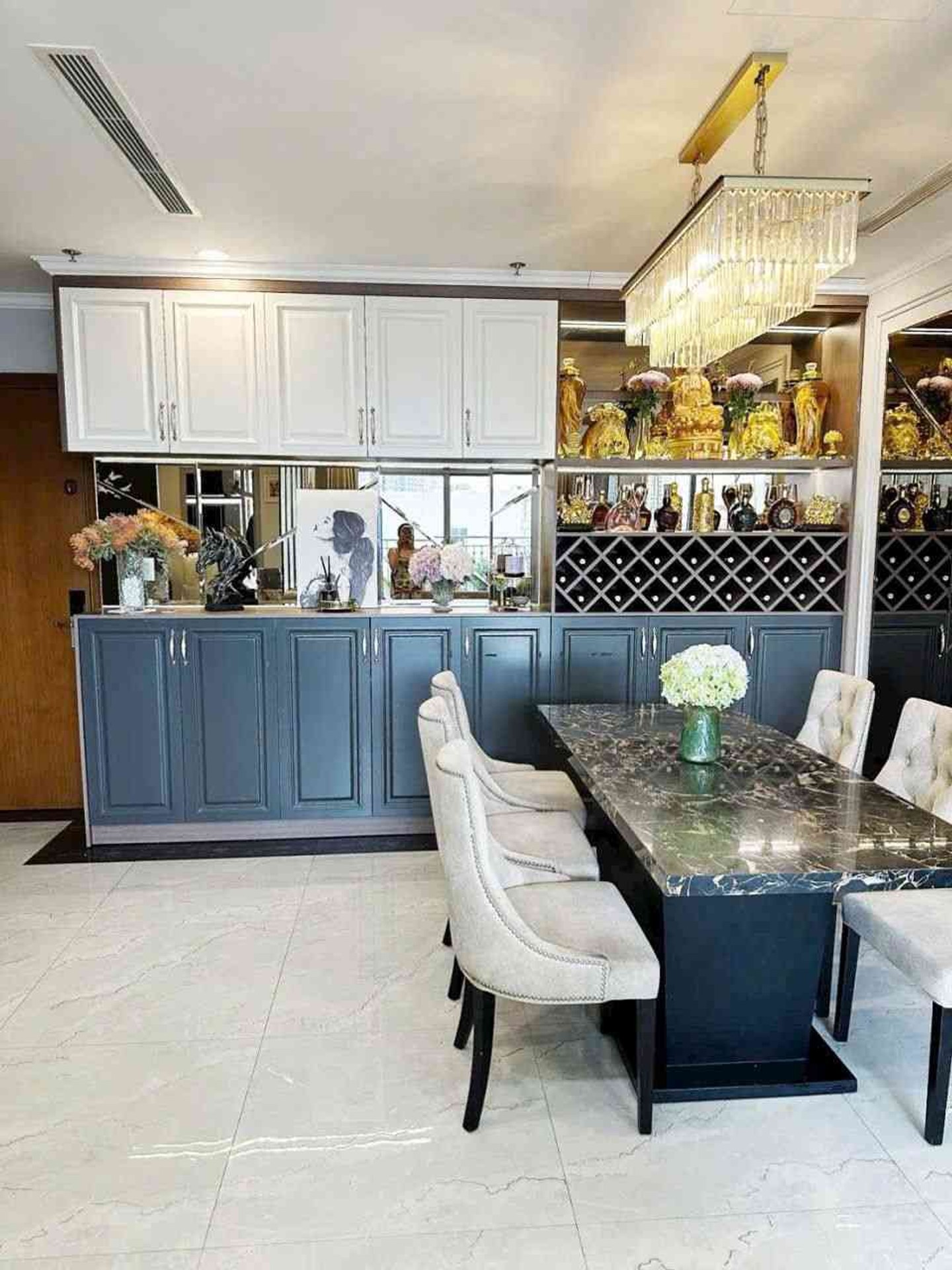 NGAY LANDMARK 81, CC VINHOME, BÌNH THẠNH, 99M2 Ở NGAY. GIẢM 350TR CHỈ 16.6T