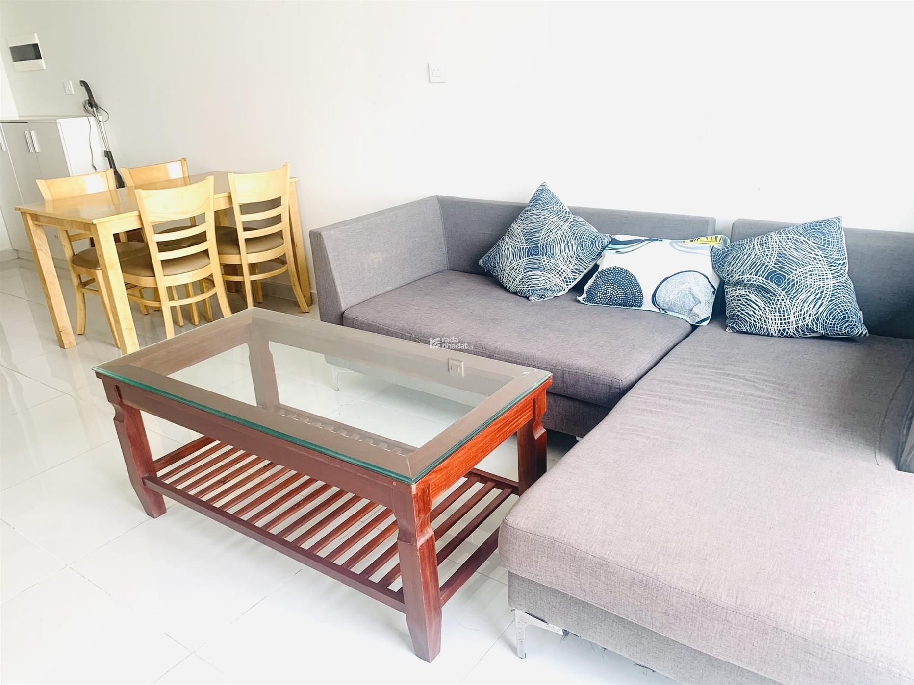 CHO THUÊ CĂN HỘ 2 PHÒNG NGỦ VIP FULL NỘI THẤT MỚI 100% CHỈ 10TRIỆU CC CAO CẤP THE EMERALD GOLF VIEW
