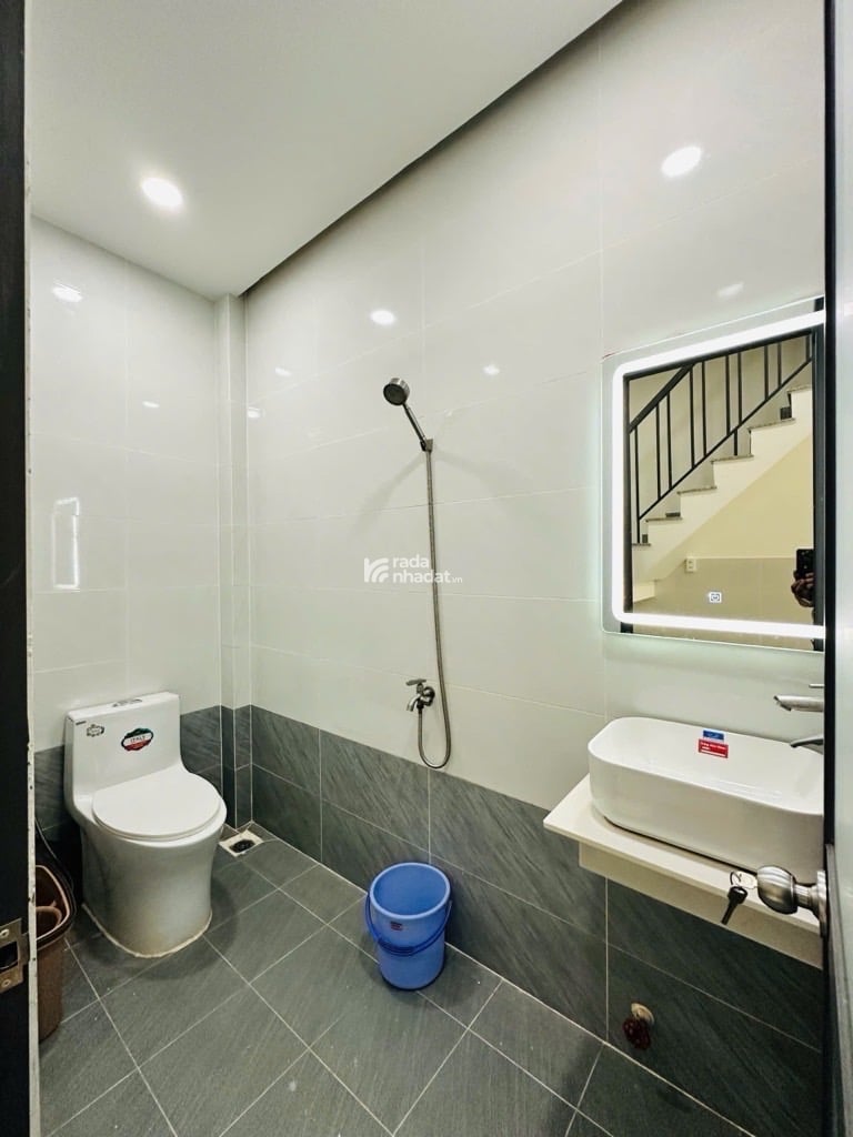 NHÀ HẺM XE HƠI NGAY 413 LÊ VĂN QUỚI - GIÁP TÂN PHÚ – 2 TẦNG - 4M X 12.5M - CHỈ 5.15 TỶ