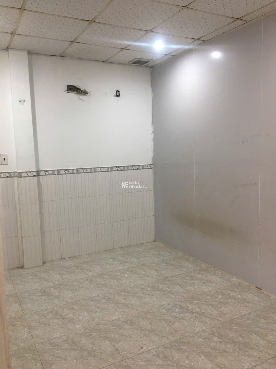 CHO THUÊ NHÀ ĐẸP NGUYÊN CĂN 5X8M, GẦN NGÃ 5 VĨNH LỘC