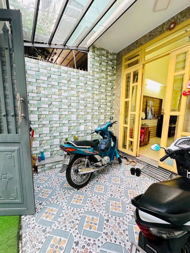 Hoàng Hoa Thám 60m2 - 3Tầng - Hẻm Xe Hơi - An Ninh