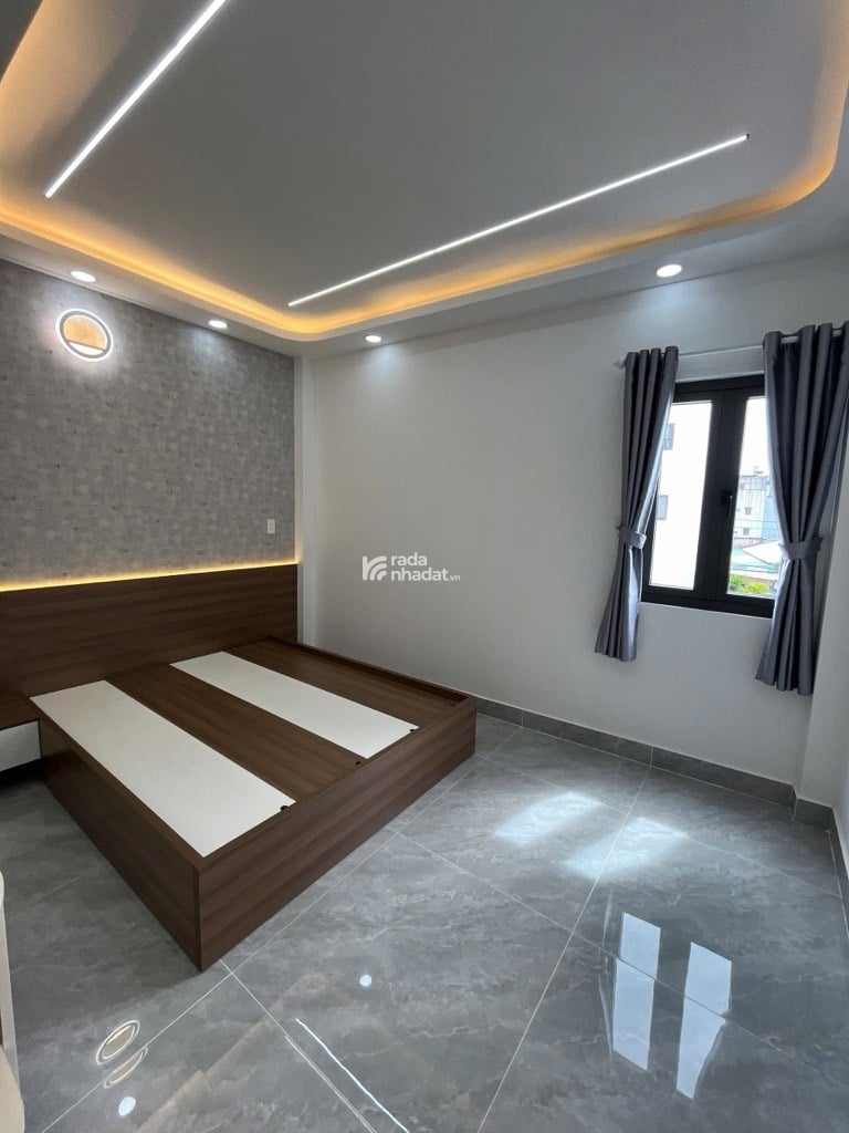 HẺM XE HƠI - NGAY NGÃ TƯ 4 XÃ - HƯƠNG LỘ 2 - GIÁP TÂN PHÚ - NHÀ MỚI ĐẸP 5 TẦNG - 56M2 -