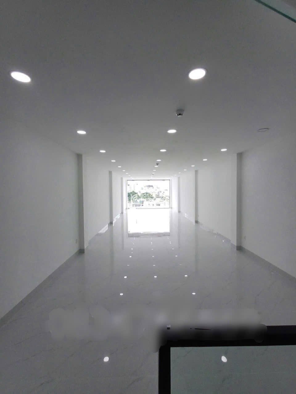 Toà nhà Mặt Tiền Bạch Đằng P15 Bình Thạnh - Vị trí kinh doanh hoàn hảo