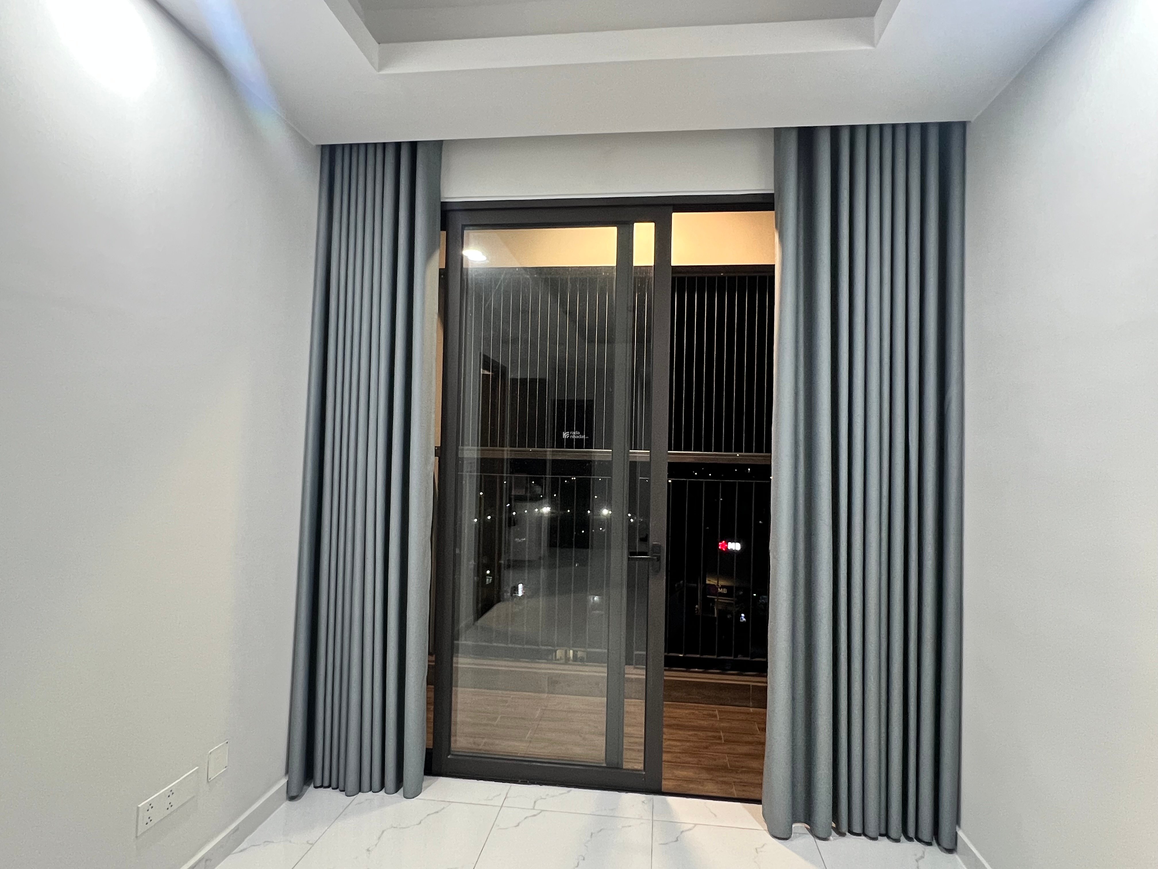 Chính chủ cho thuê căn hộ cao cấp Opal Skyline 2PN 2WC