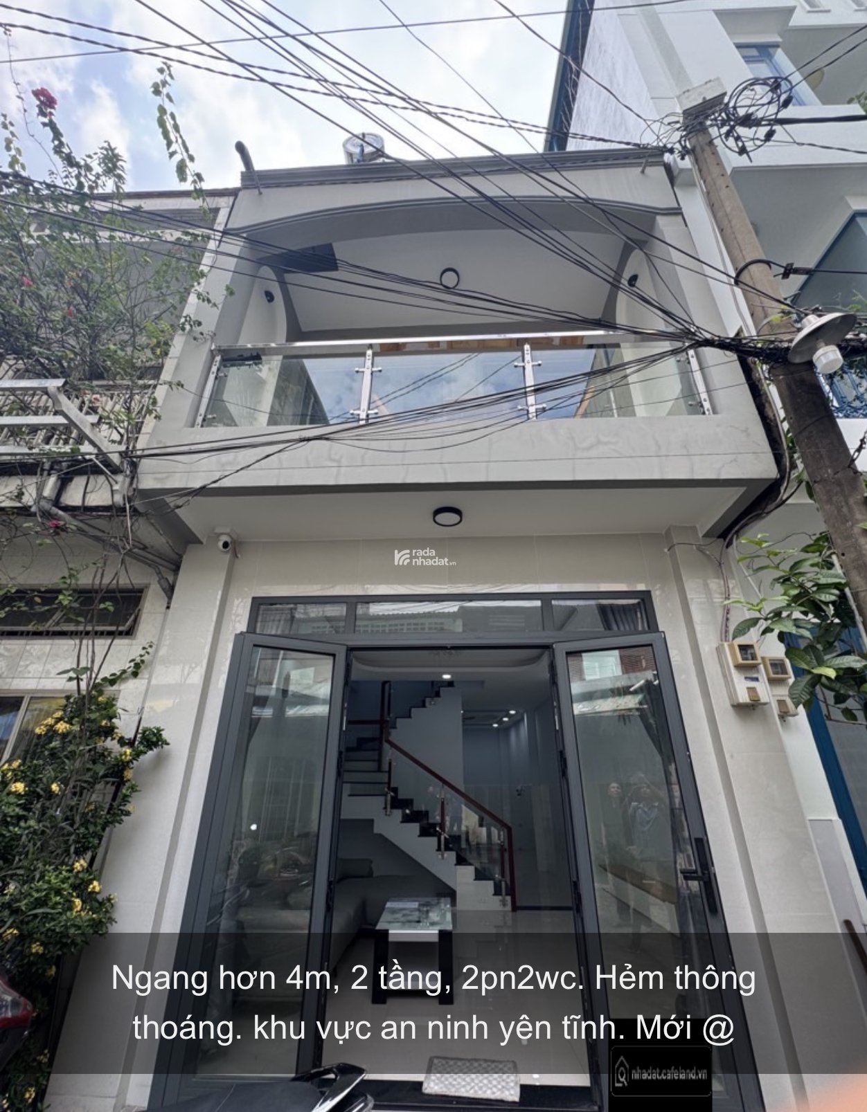 Bán nhà 2 lầu đầy đủ nội thất 2tỷ950tr DIÊN HỒNG P1 BÌNH THẠNH SỔ HỒNG RIÊNG