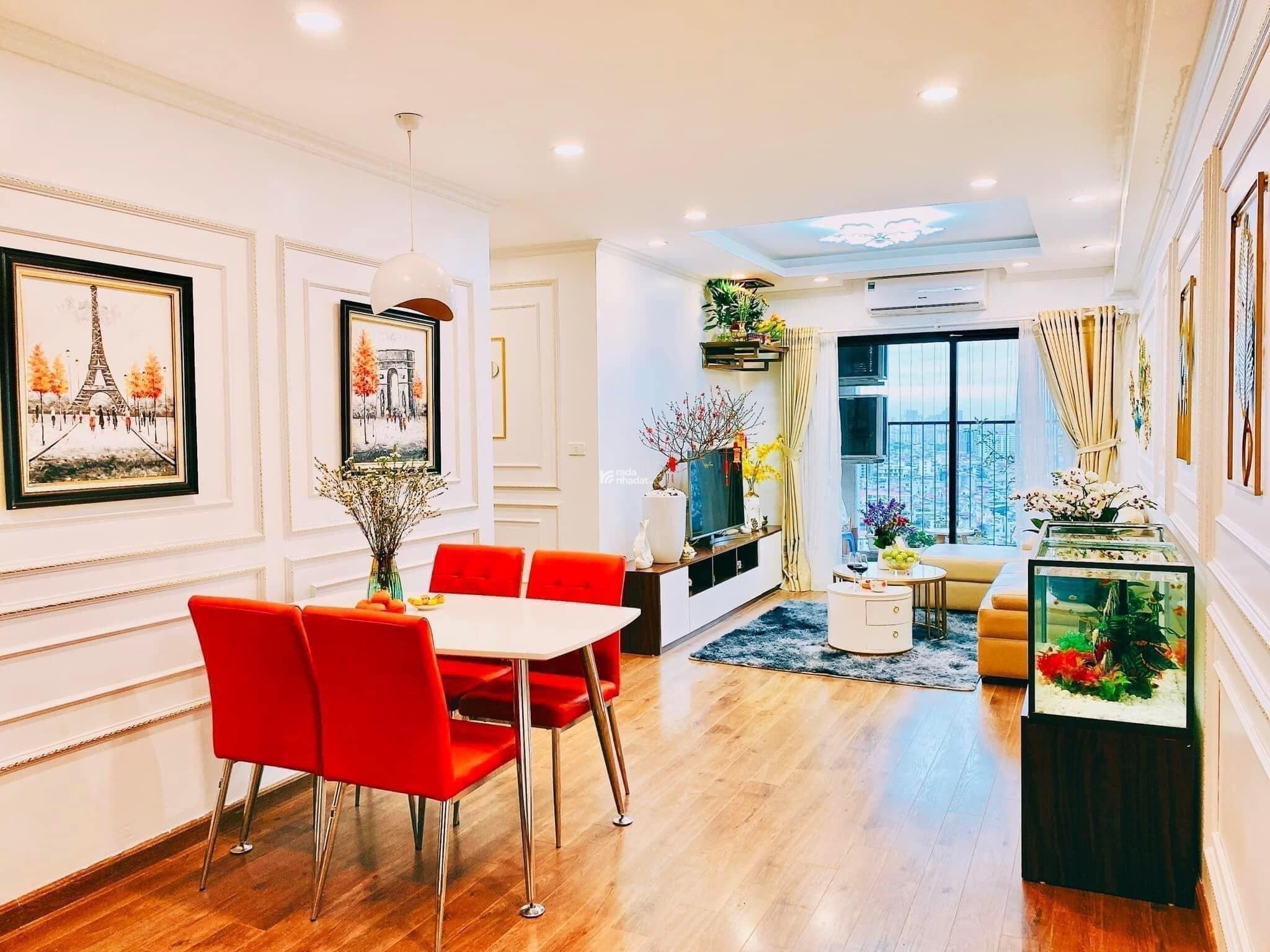 Cho thuê 2 ngủ 2 vệ sinh DT 80m2 full đồ vào ở được luôn giá 15tr tại Mandarin Garden 99 Tân Mai