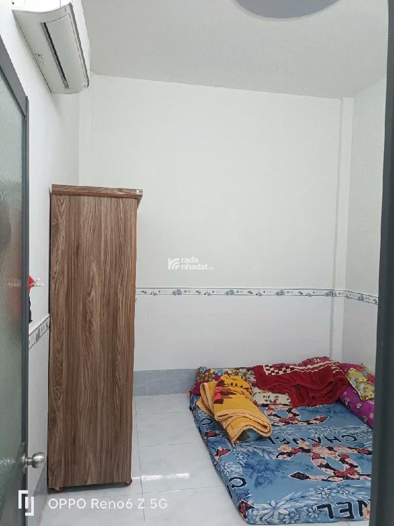 BÁN NHÀ 5X20 LONG TRẠCH 100M2 2.05 TỶ ĐẸP LỘNG LẪY 4 PHÒNG NGỦ HẺM XE TẢI GẦN KHU ĐÔ THỊ 5 SAO