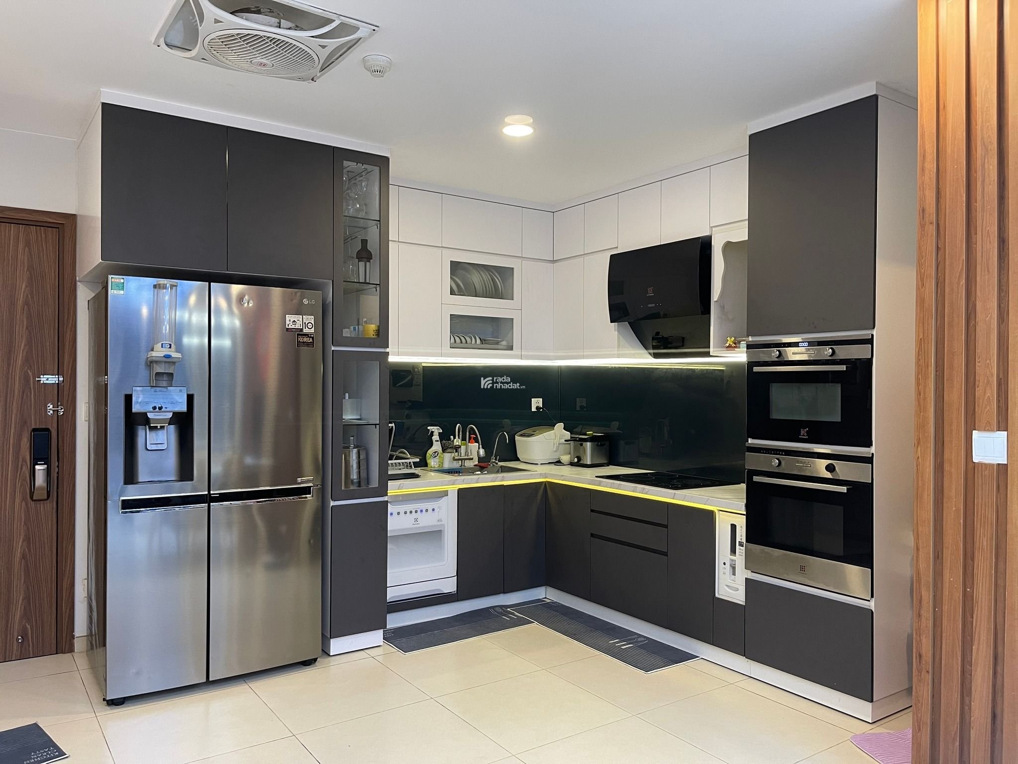 Bán căn CT1 Riverside Luxury Nha Trang 70m2 2pn 2wc giá chỉ 2,868 tỷ - Sở hữu lâu dài