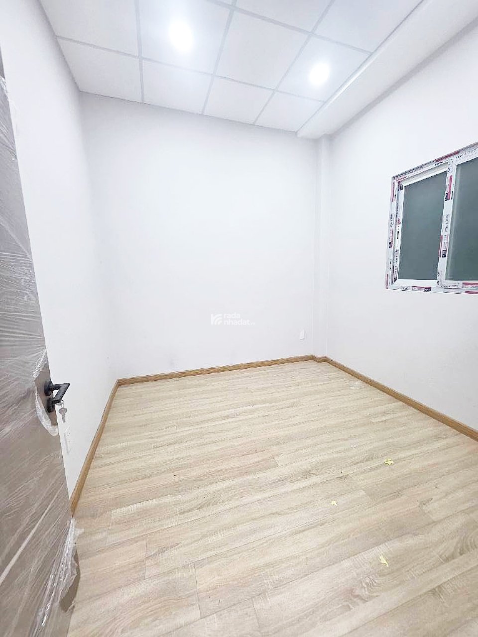 BÁN NHÀ BÙI TƯ TOÀN 65M2 5.1 TỶ 5.5x12M BTCT 4PN HẺM XE HƠI 6M AN NINH 