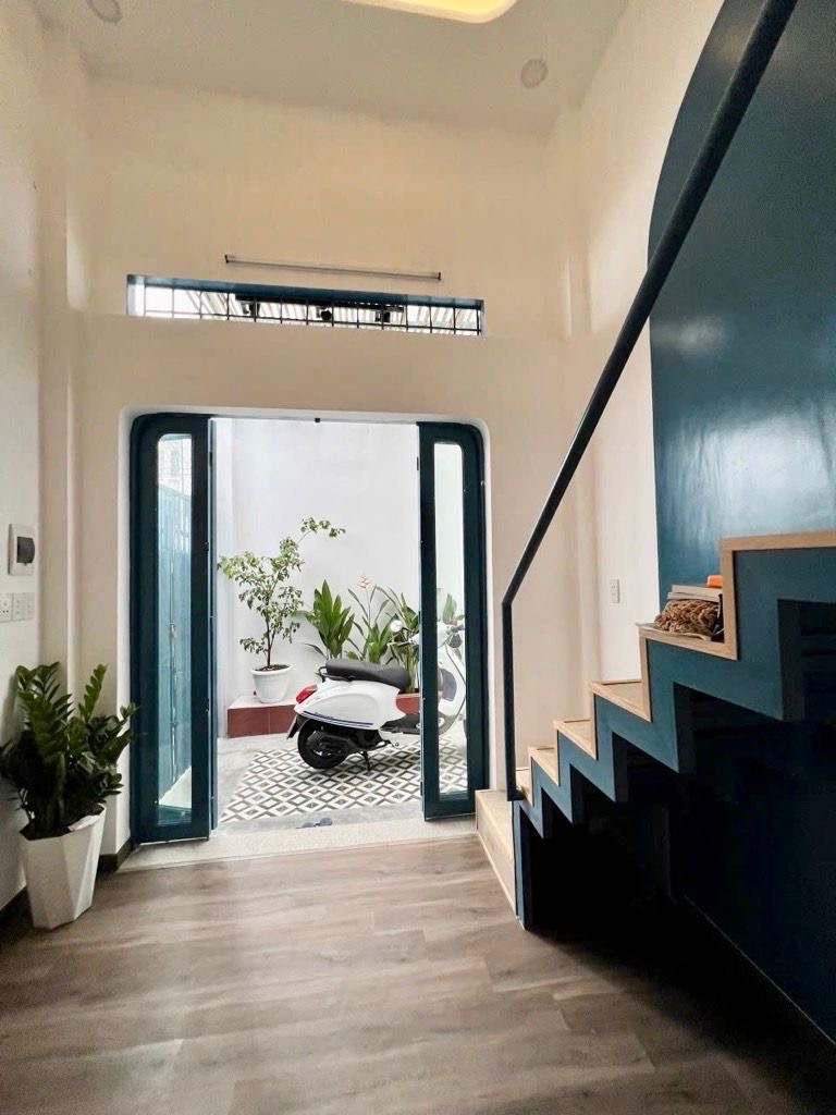 dt 3 x 10 đúc lửng đẹp kiên cố Kế bên siêu thị Aeon Mail  -Gần chợ  , nhà thờ , Trường học 