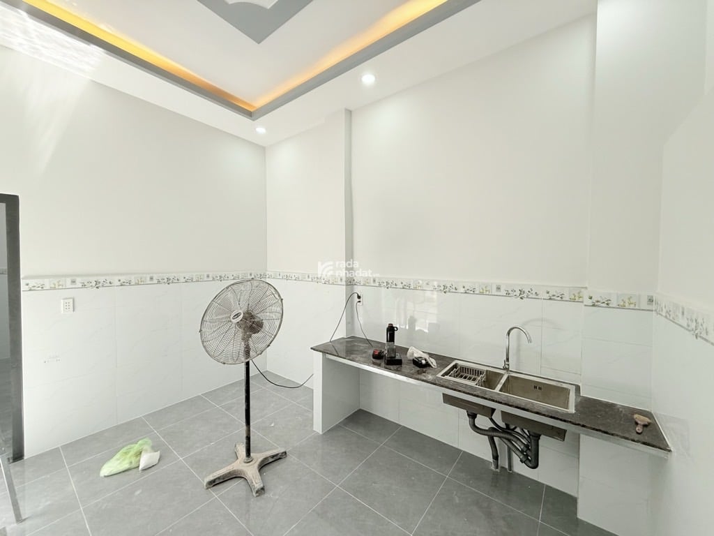 BÁN NHÀ ÂU CƠ TÂN PHÚ 60M2 4.6 TỶ 4PN MỚI HẺM XE HƠI 