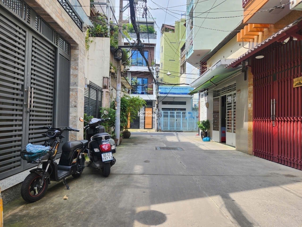 BÁN NHÀ 5 TẦNG, HẺM CHUẨN 6M - HUỲNH VĂN BÁNH - PHÚ NHUẬN - DT:86M2 - NHỈNH 15 TỶ.CTL