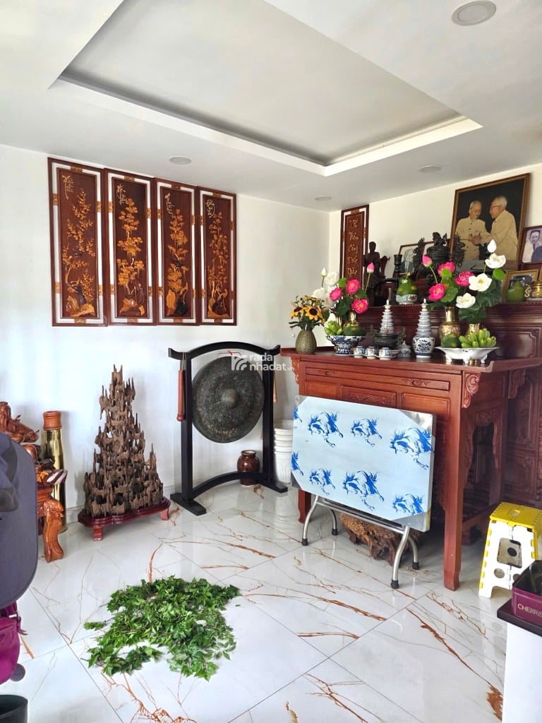 Mặt Tiền Thụt - Trần Quốc Tuấn - Biệt Thự 4 Tầng - Giáp Phạm Văn Đồng - 160m2 - 7x23 - Gần Sân Bay