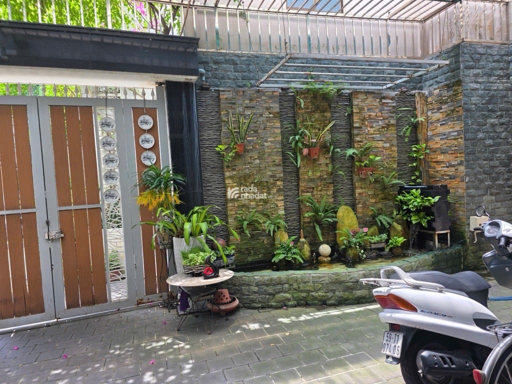 Mặt Tiền Thụt - Trần Quốc Tuấn - Biệt Thự 4 Tầng - Giáp Phạm Văn Đồng - 160m2 - 7x23 - Gần Sân Bay