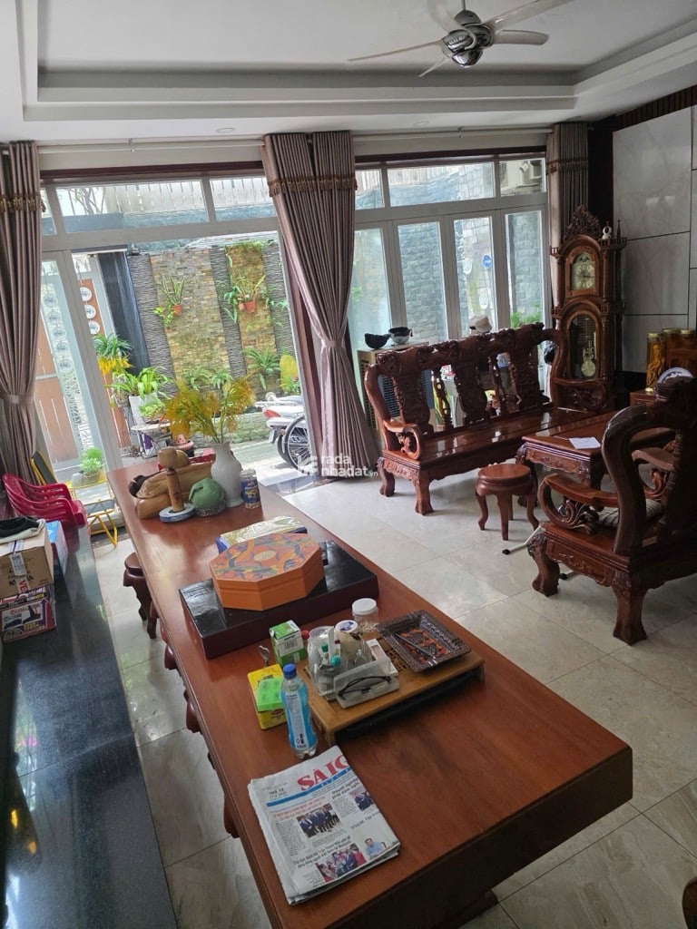 Mặt Tiền Thụt - Trần Quốc Tuấn - Biệt Thự 4 Tầng - Giáp Phạm Văn Đồng - 160m2 - 7x23 - Gần Sân Bay