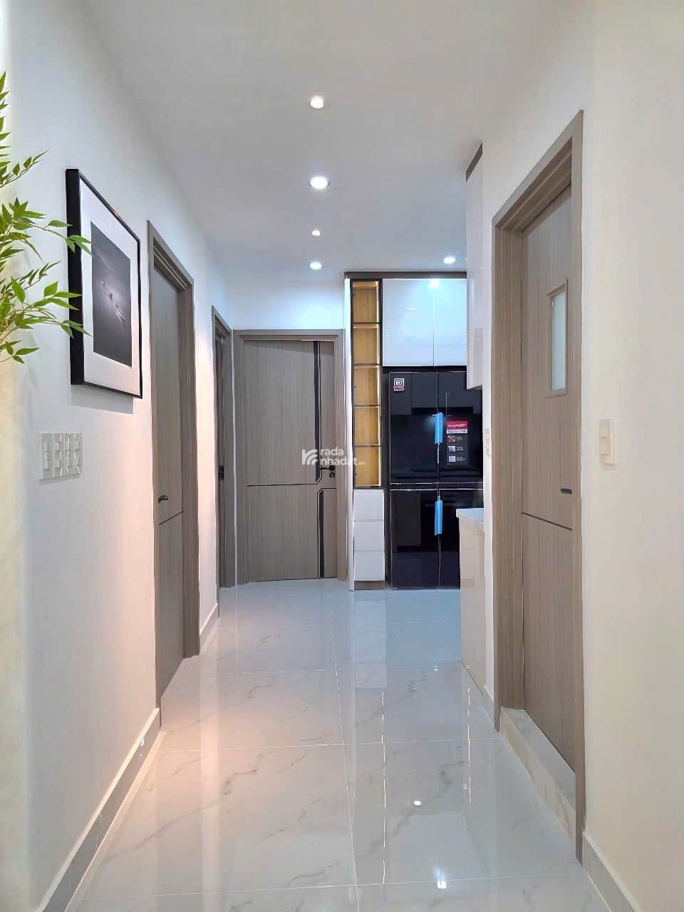 BÁN CĂN GÓC SKY  GARDEN 3 BLOCK  TRUNG TÂM SKY3. VIEW Q1 72m2 2pn 2wc giá 6 tỷ 580