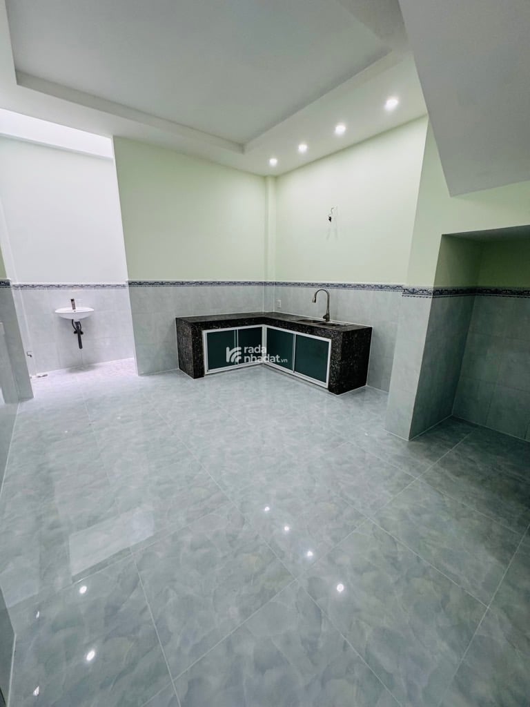BÁN NHÀ BÌNH TÂN 64M2 3 TẦNG 3PN 5.X TỶ HẺM XE HƠI 6M THÔNG SẠCH SẼ KẾ KHU TÊN LỬA