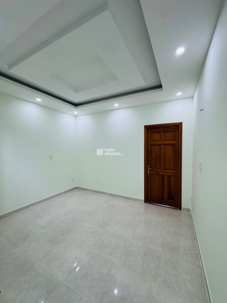 BÁN NHÀ BÌNH TÂN 64M2 3 TẦNG 3PN 5.X TỶ HẺM XE HƠI 6M THÔNG SẠCH SẼ KẾ KHU TÊN LỬA