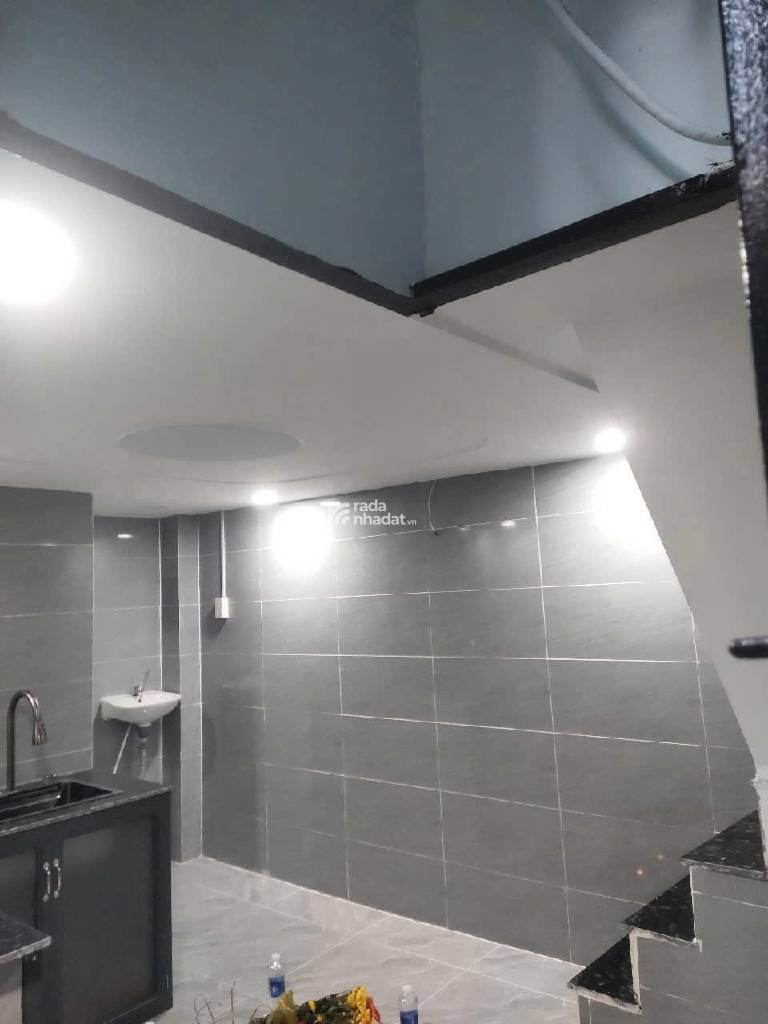 SÁT HẺM XE HƠI THÀNH MỸ, TÂN BÌNH, MỚI Ở NGAY. GIẢM 350TR CHỈ CÒN 1.69T TL 