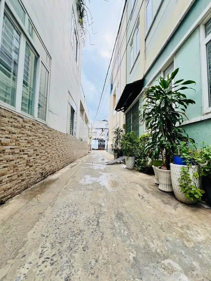 Nhà ngang 8m Q.Tân Phú, 73m2, 3 Tầng, 6PN, Vừa Ở Vừa Cho Thuê, 7.7 Tỷ