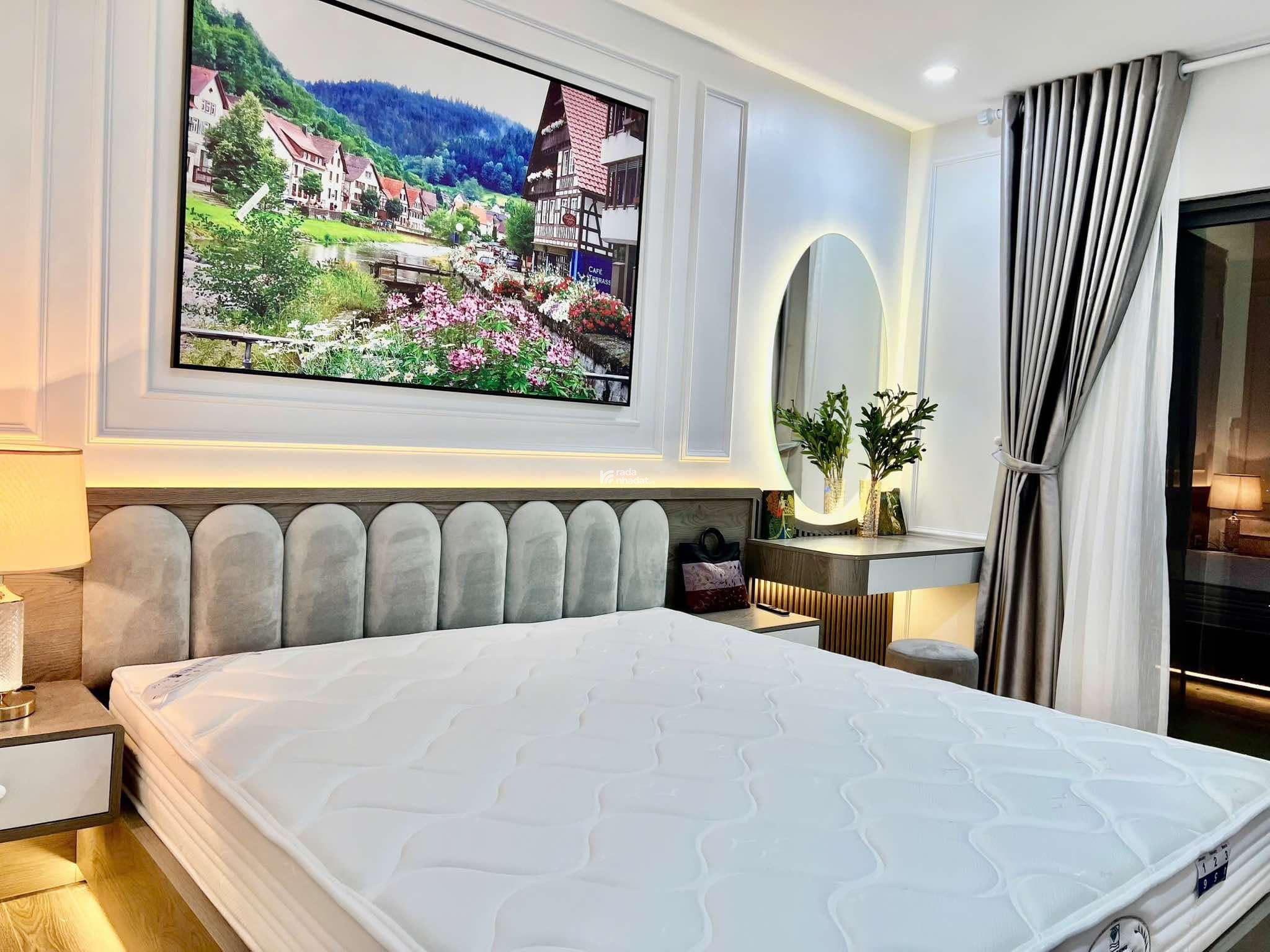 Cho thuê cc Green Stars 2pn và 3pn nội thất cơ bản hoặc full giá 10tr/tháng. Lh xem nhà: 0839 185 ***