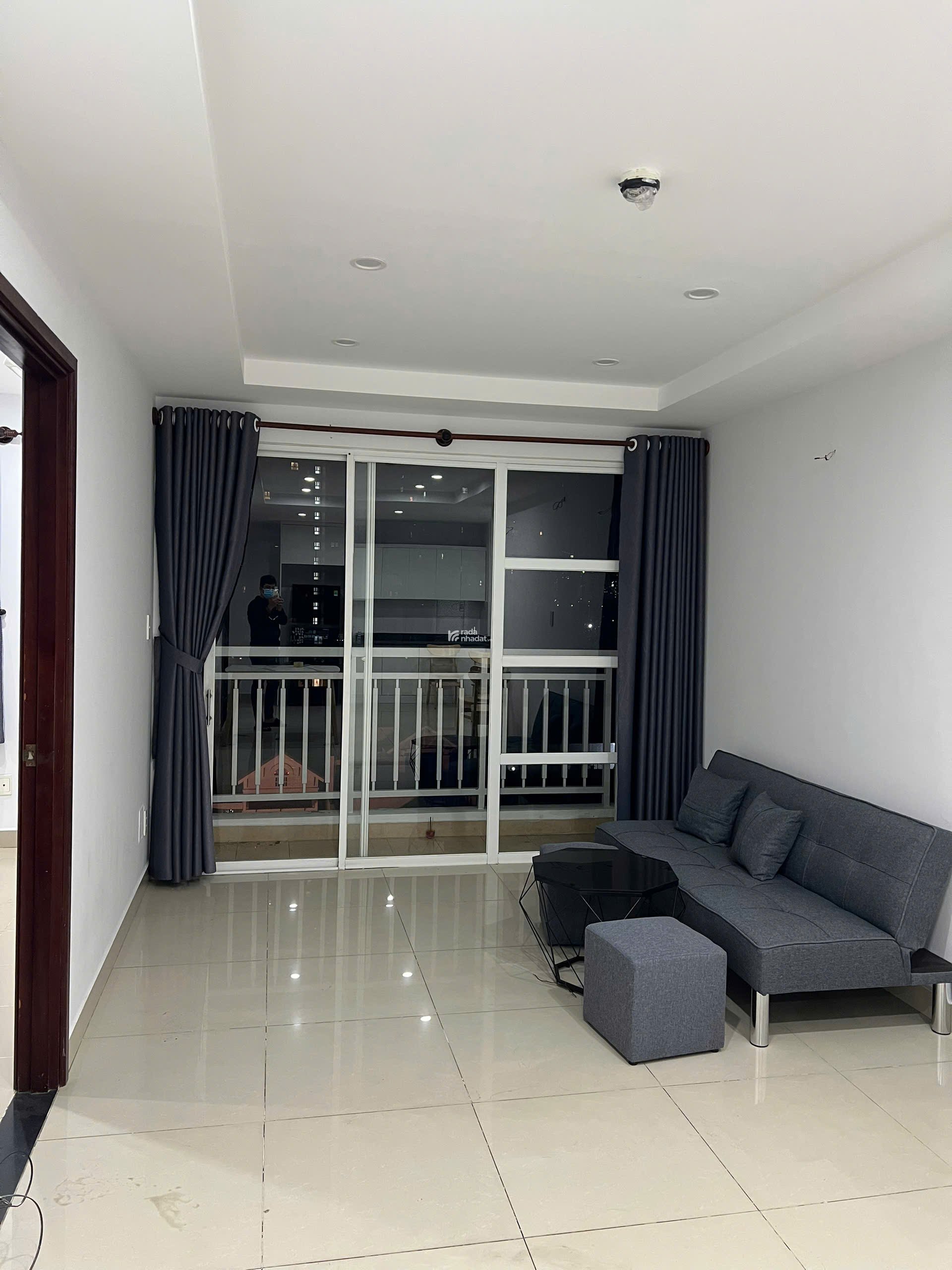 Bán CC cao ốc Thịnh Vượng, 5,1 tỷ, 99m2, 3PN, 2WC, chính chủ, giá ưu đãi 