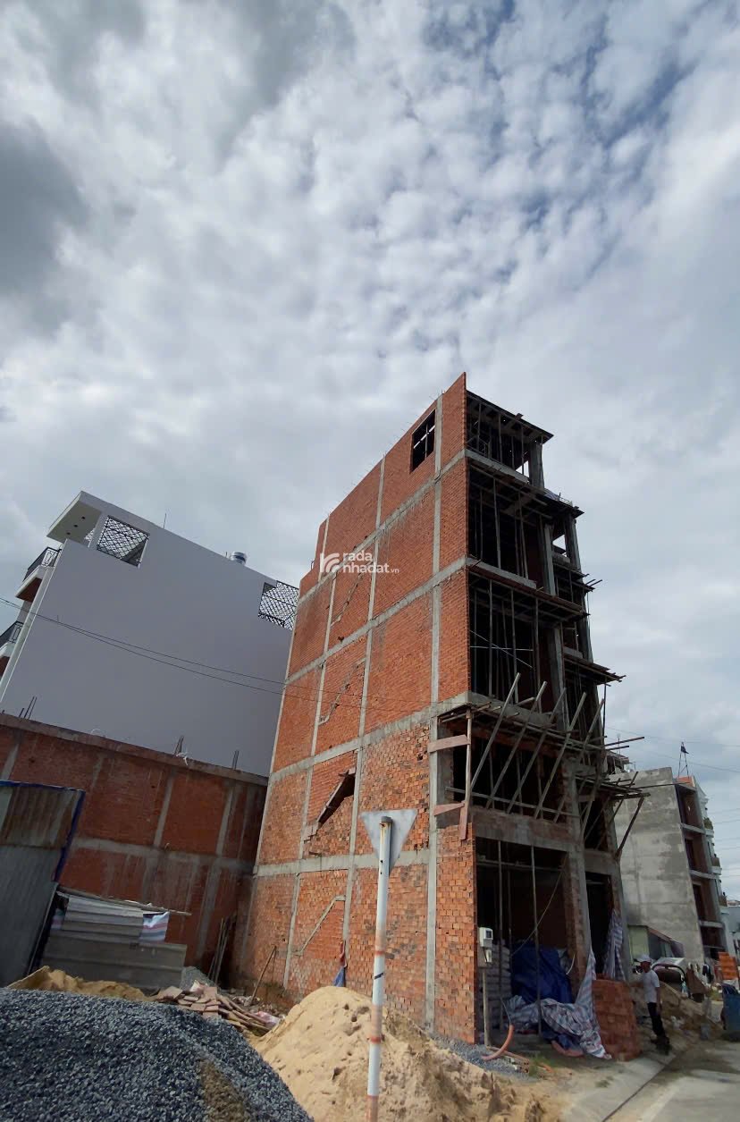 Kinh Dương Vương (hẻm xe tải); DTSD 200m2; nhà phố đang hoàn thiện (5 tầng); pháp lý chuẩn