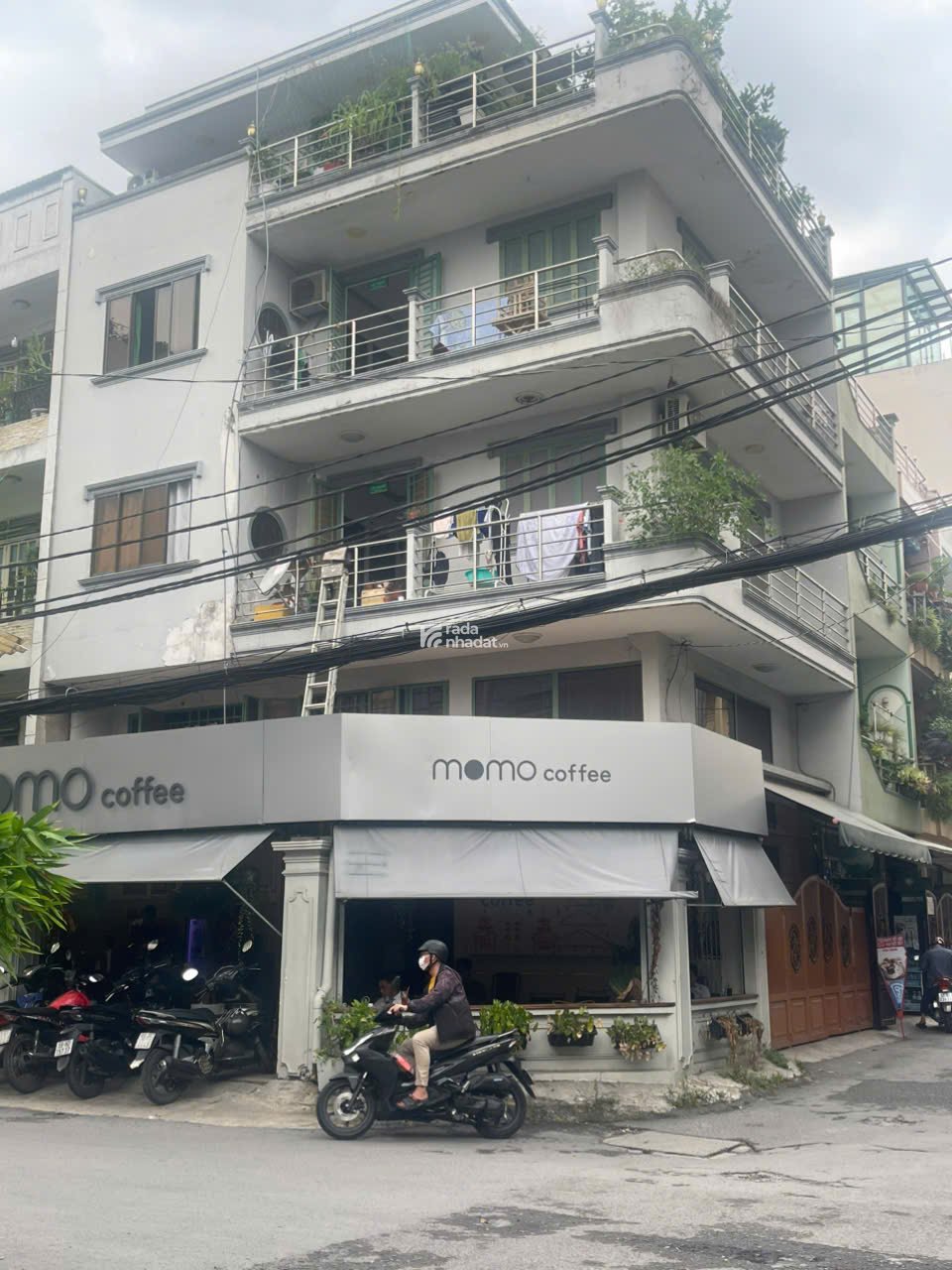 Bán nhà góc 2 mặt HXH 8m Tô Hiến Thành,10x20m,cn 94.5m2,dtkv 113m2,5T,hướng Đông Nam giá 25 tỷ