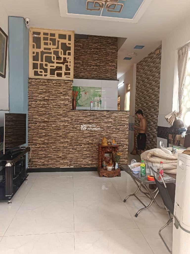 BÁN NHÀ LÊ ĐÌNH CẨN 84M2 4 TẦNG 6.X TỶ 5.5X16M 4PN HẺM XE TẢI GẦN AEON MALL  BÌNH TÂN 