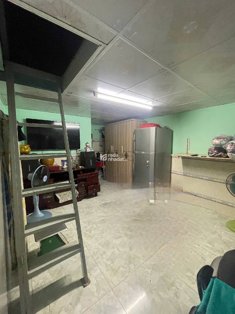 BÁN NHÀ LÔ GÓC TỈNH LỘ 10 80M2 4.X TỶ HẺM XE TẢI GẦN CHỢ BÀ HOM THU 15TR/THÁNG