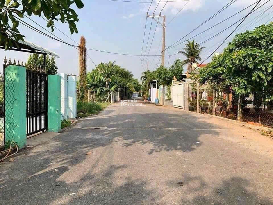 Bán gấp lô đất 136m2 mặt tiền nhựa Lò Lu P.Tương Bình Hiệp, ô tô tới tận nơi, giá chỉ 1 tỷ 7x