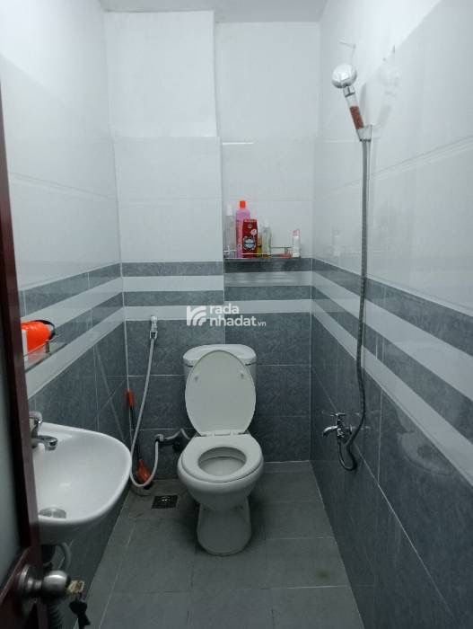 Nhà 3 tầng Hồ Đắc Di, 42m2, 3 tầng, 4PN, Ở ngay, chỉ 4.8 tỷ TL