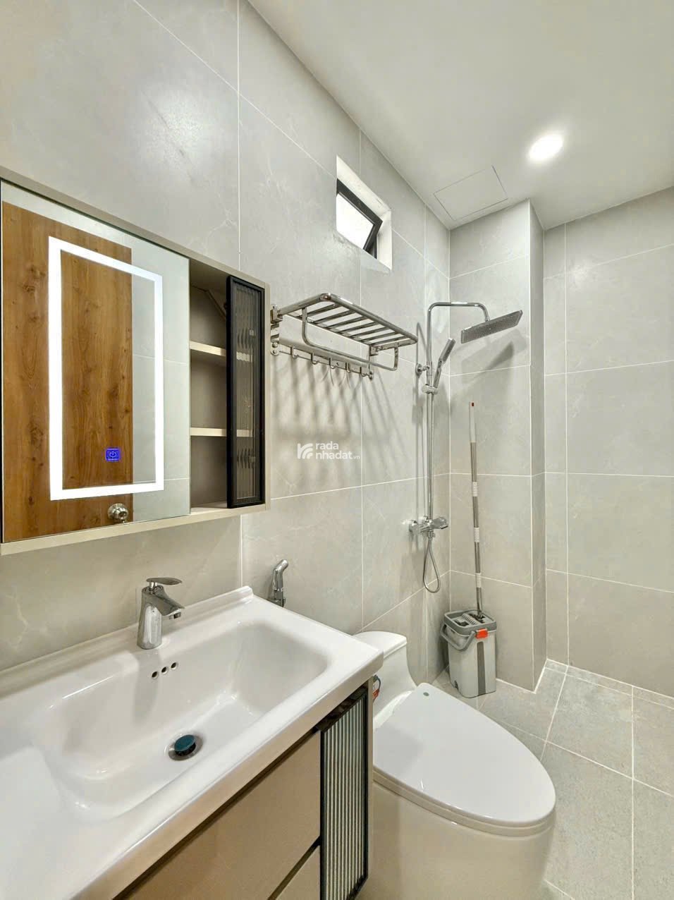  Chú Chín bán nhà 71m2 Nguyễn Thượng Hiền, Bình Thạnh. Gần chợ Cây Quéo. Hẻm 6m. Sẵn sổ