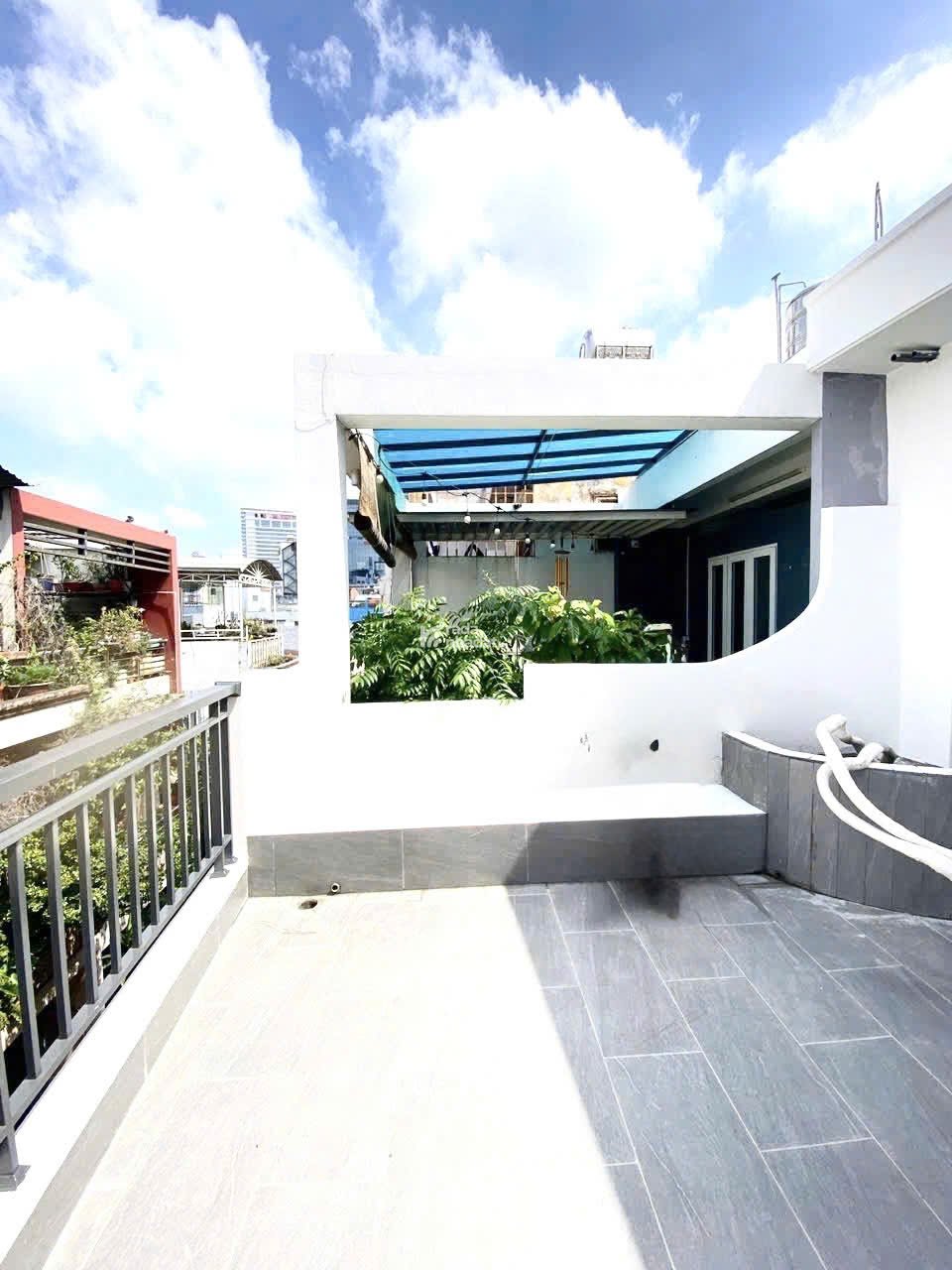 Bán nhà HXH đường Nguyễn Đình Chiểu Q3 dt(3.75 x 10m) giá 7.8 tỷ