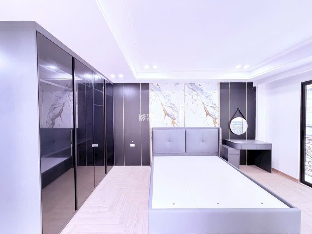 SIÊU PHẨM SÀI ĐỒNG -LONG BIÊN LÔ GÓC 