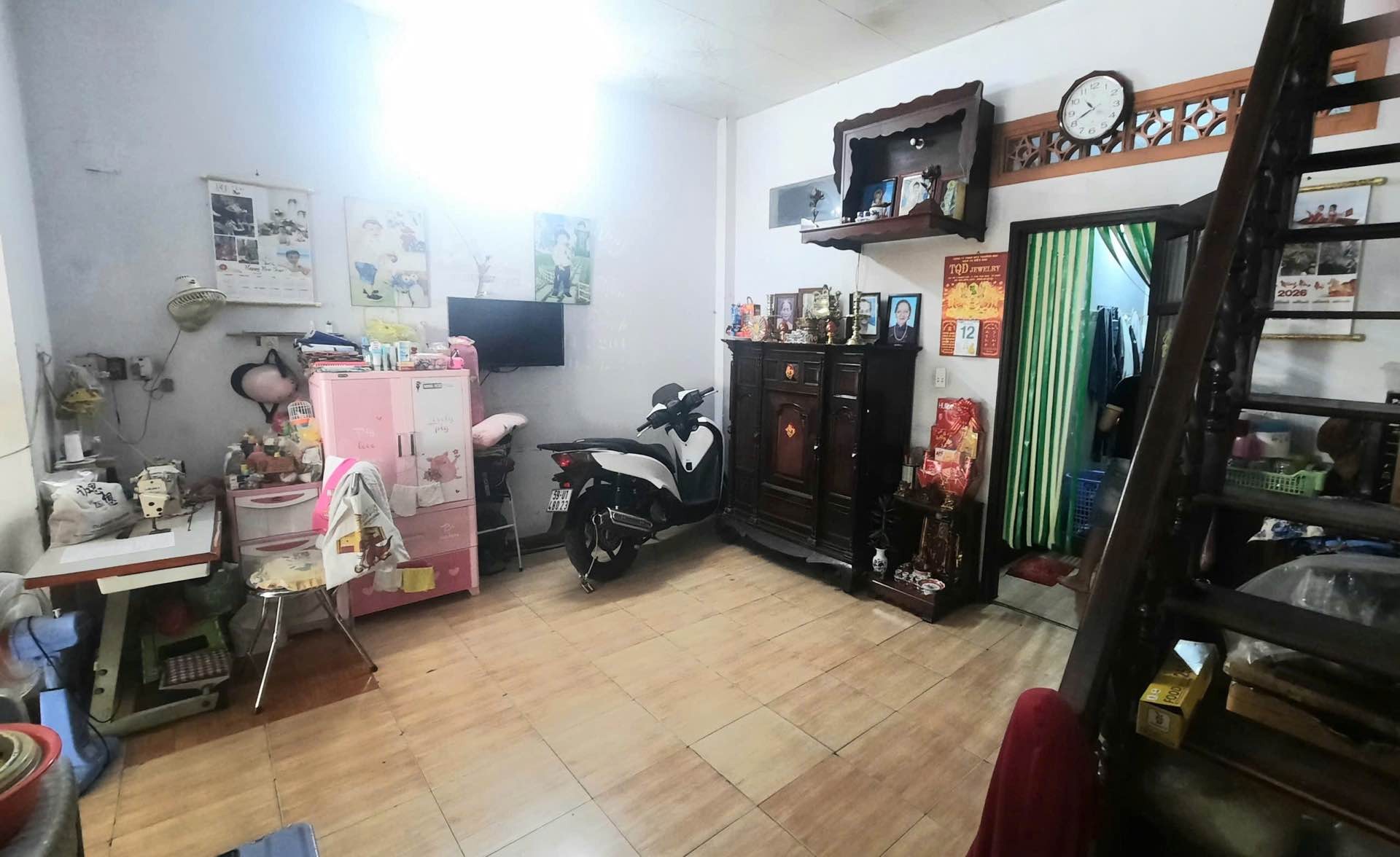 Mặt tiền Trần Thủ Độ, 53m2, 4.7x11.5, nhà C4 tiện xây mới, KD đỉnh, Chỉ 10 tỷ TL