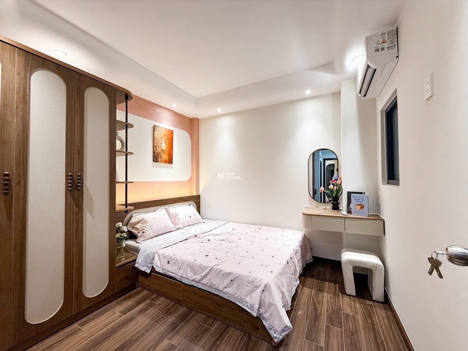 Kẹt vốn bán nhà Đường Trần Quang Diệu Quận 3 , 70m2 Giá 3ty120 lh Vân