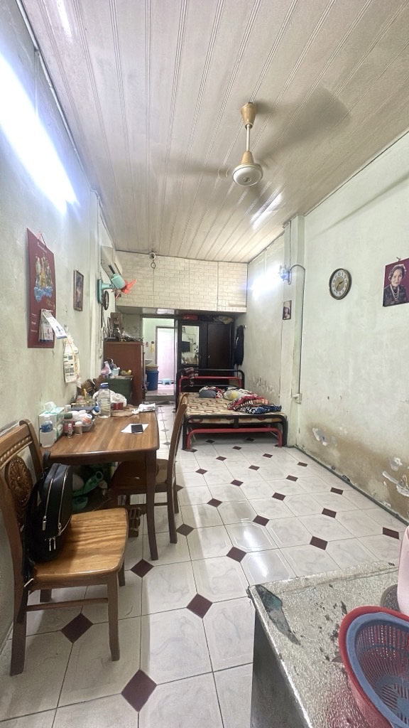 MẶT TIỀN 30M - CÓ VỈA HÈ KINH DOANH ĐỈNH - NGUYỄN CƯ TRINH Q1
