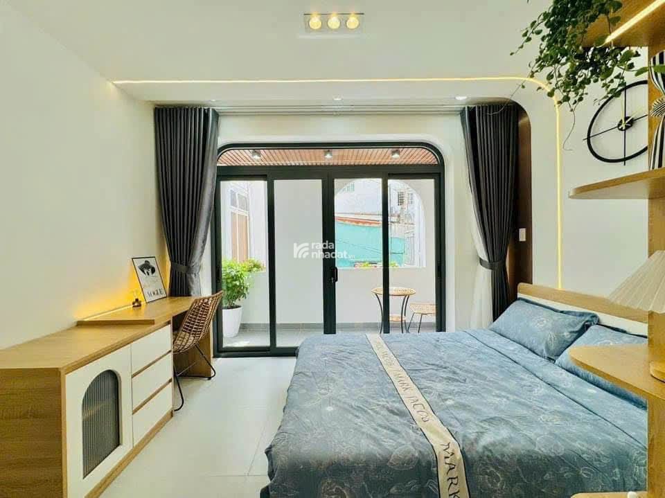 Đầu tư lời ngay! Nhà 56m2 Trương Quốc Dung P10, Giá 3.85Tỷ, 1T2L,Pháp lý chuẩn. Gọi ngay 0355072715