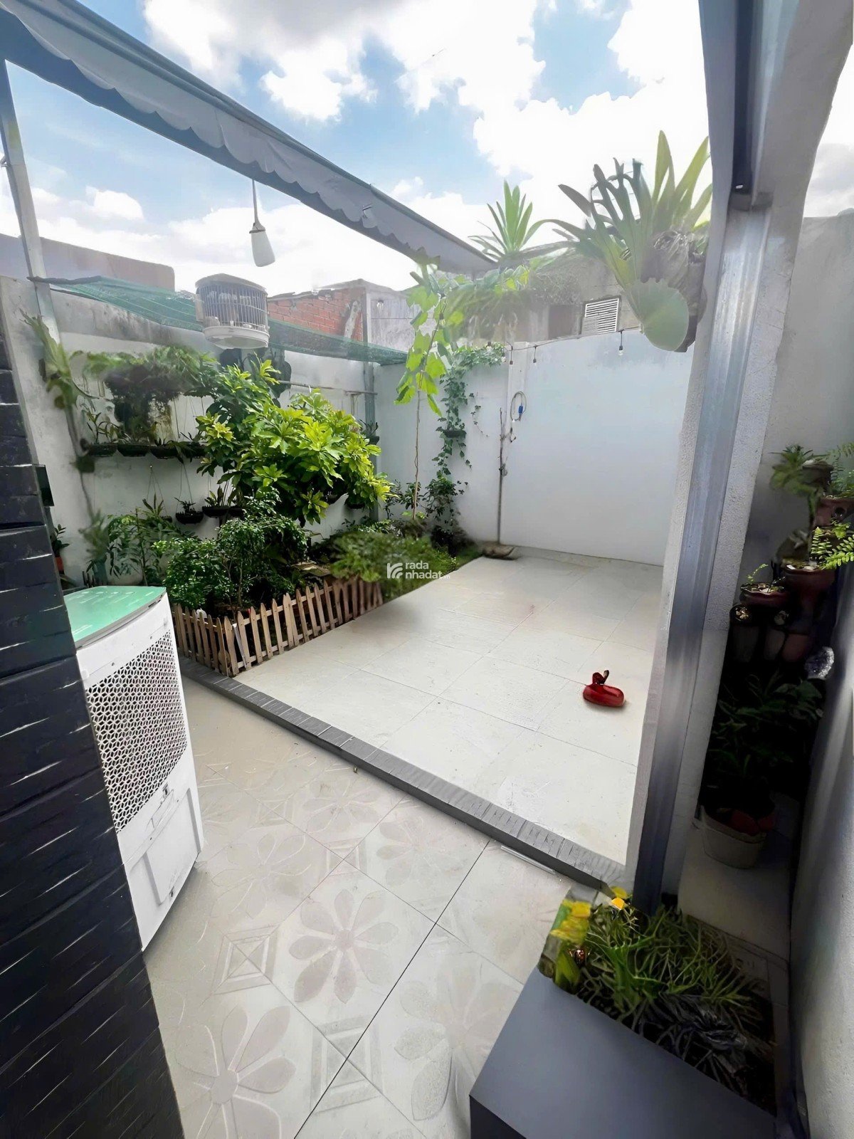 BÁN NHÀ CẤP 4 CÒN MỚI, SÁT ĐƯỜNG TÔ NGỌC VÂN, TAM BÌNH, THỦ ĐỨC.