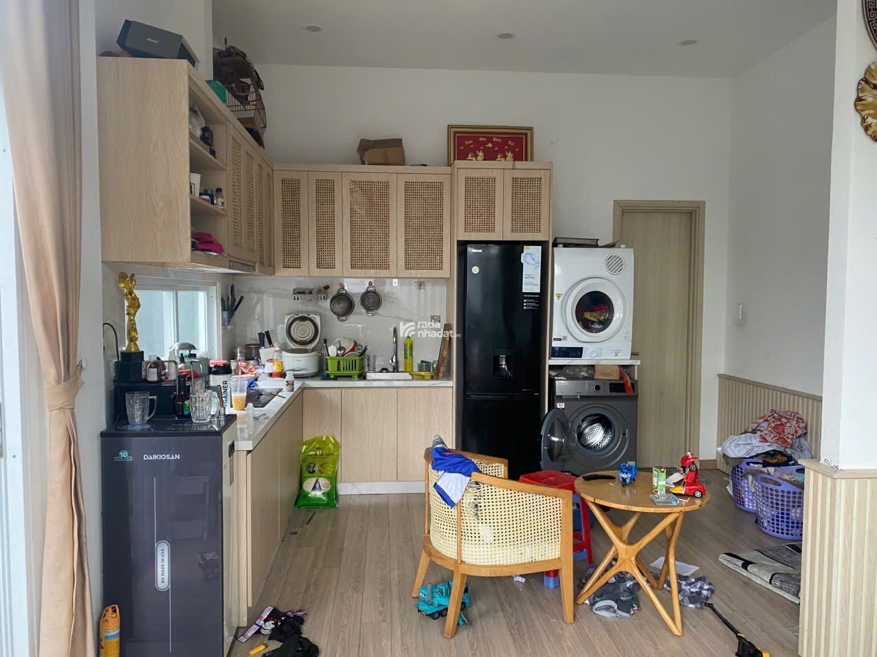 BÁN NHÀ CẤP 4 CÒN MỚI, SÁT ĐƯỜNG TÔ NGỌC VÂN, TAM BÌNH, THỦ ĐỨC.