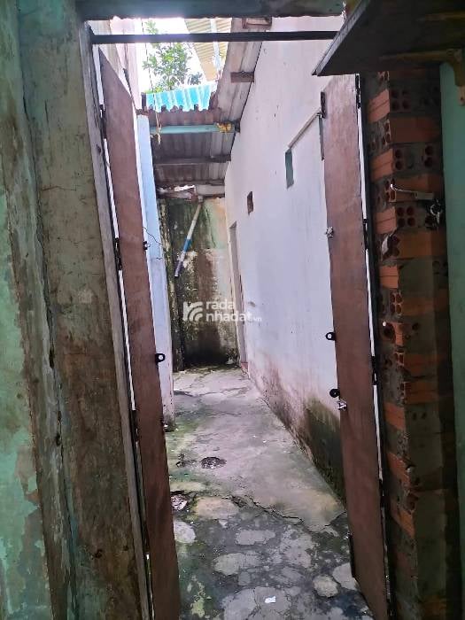 NHÀ MẶT TIỀN CỦ TIỆN XÂY MỚI - MẶT HẺM XE HƠI PHÍA SAU NHÀ THÔNG RA NGUYỄN SƠN - VỊ TRÍ KINH DOANH 