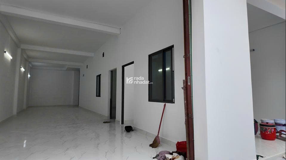 BÁN NHÀ MT NGUYỄN HỒNG ĐÀO, TÂN BÌNH- DT: 4.2x17m - 3 TẦNG - GIÁ 16 TỶ